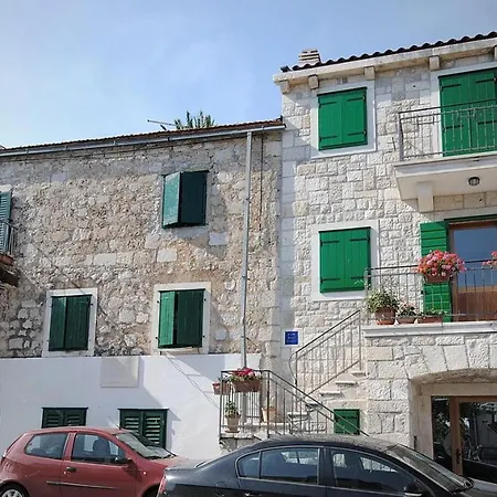 公寓 Antique In The Center Of